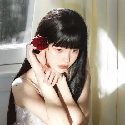 妮娜琦珈